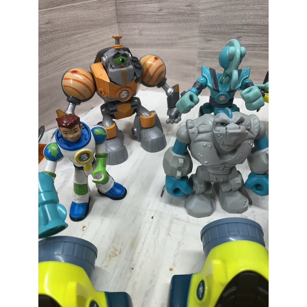 Fisher Price Planet Heroes Assorted Lot Of 10 Action Figures - Picture 3 of 11